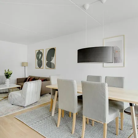 Sanders Arena - Lovely Three-bedroom Close To Metro Station Copenhagen