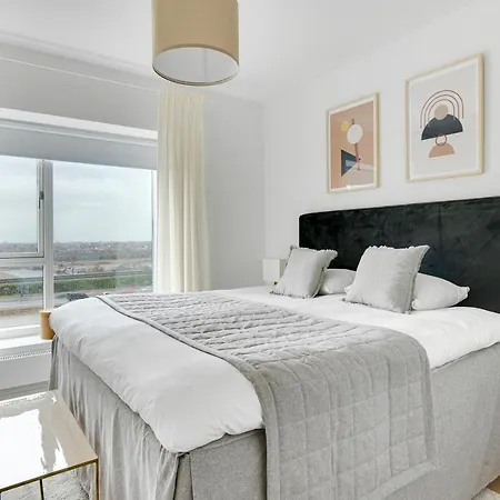 Lejlighed Sanders Arena - Lovely Three-bedroom Close To Metro Station